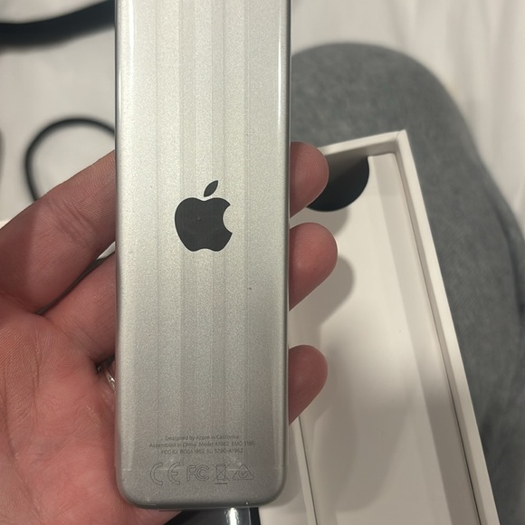 Apple TV HD new in box - Picture 7 of 9